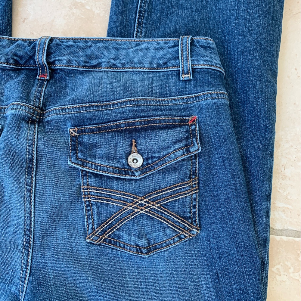 TOMMY HILFIGER Freedom Boot Cut Mid Rise Denim Jeans - Picture 6 of 9